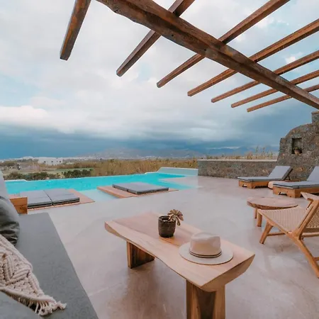 Stunning Naxos | 5 Bedrooms | Vardos | Private Pool & Outdoor Hot Tub | Agia Anna * Agia Anna (Naxos)